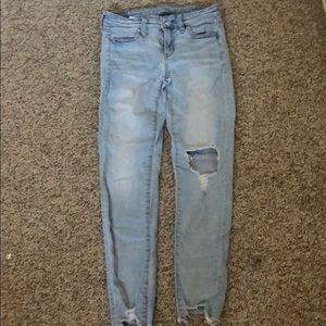 American Eagles ripped skinny jeans